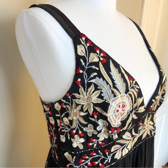 ANTHROPOLOGIE Ranna Gill Fiona Black Maxi Dress Red Floral Embroidery Ruffle Hem - Picture 4 of 15